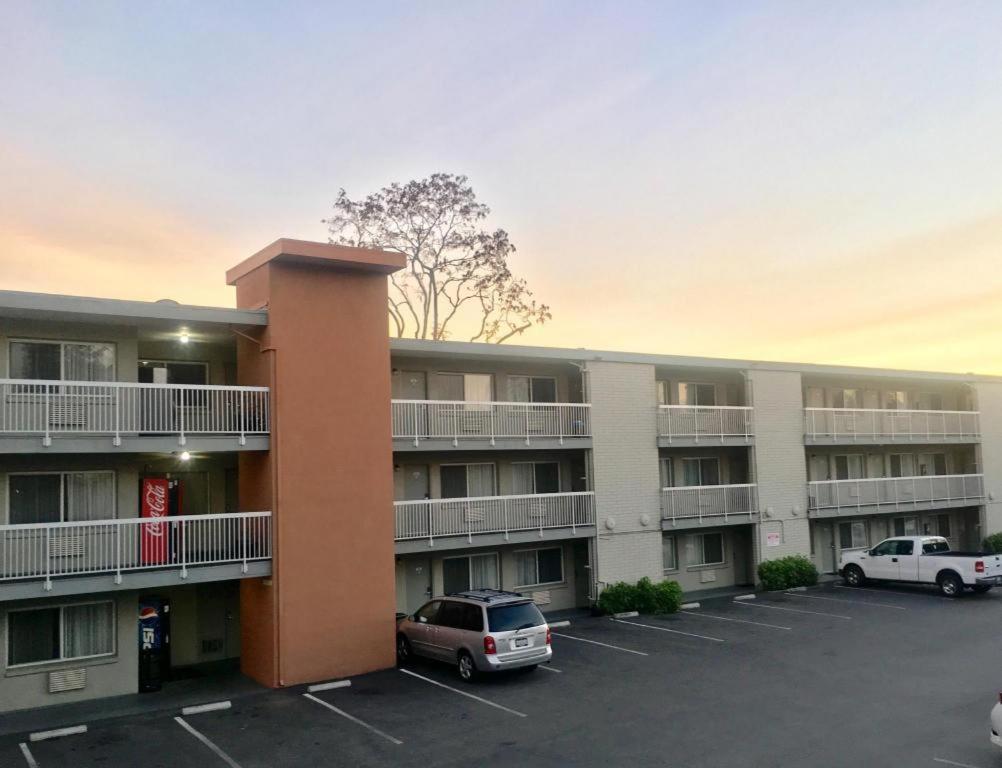 Pacific Motor Inn San Jose Eksteriør billede